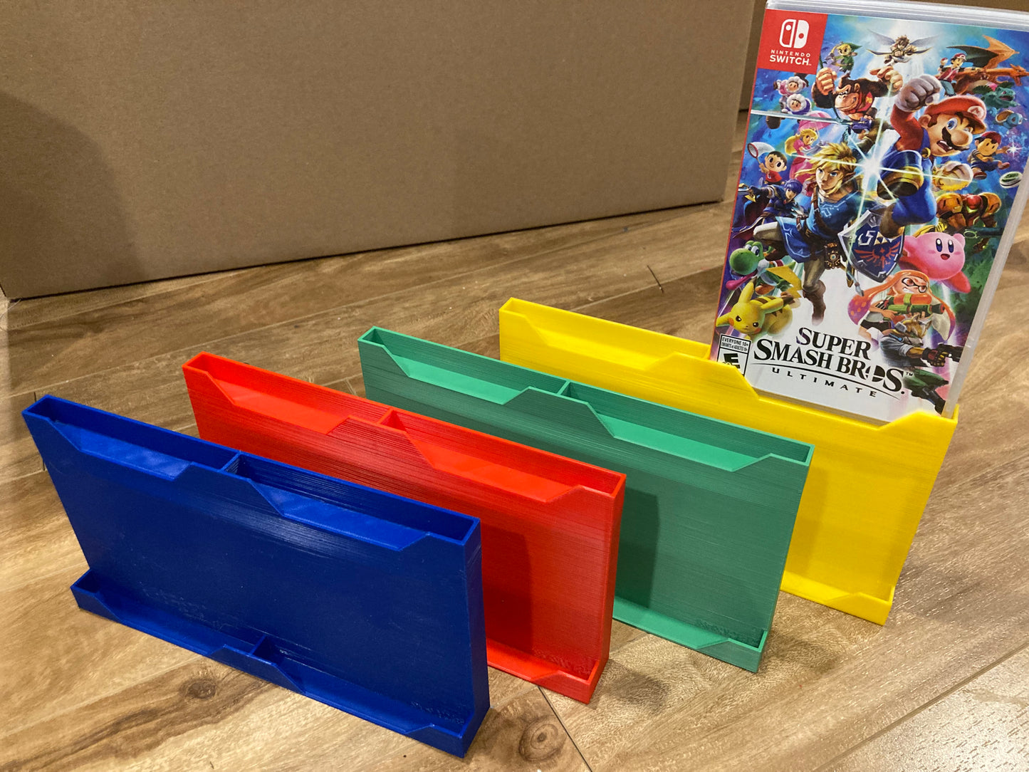 Set of 4 Nintendo Switch Case game displays - Hold 4 games each - Perfect condition