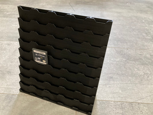 Display for 50 Nintendo DS loose cartridges - Perfect condition