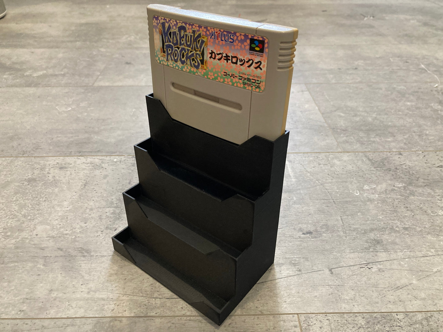 Super Famicom game display (Holds 4 games) - Perfect condition