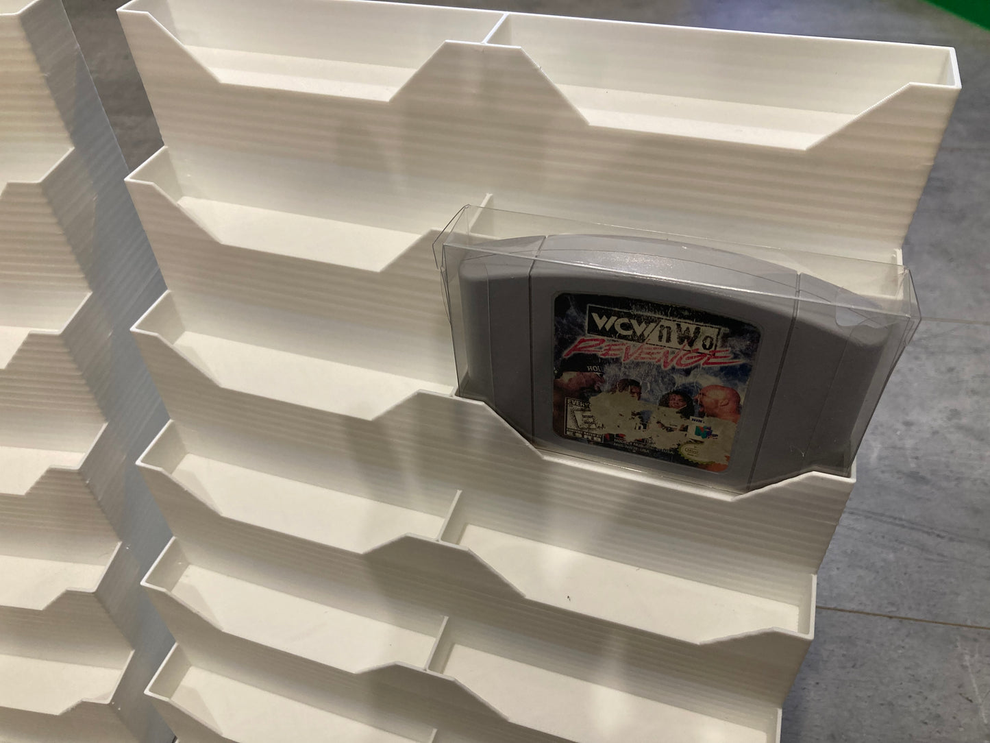 Set of 2 displays for N64 games (14 games each) in PET protectors (Protectors included)
